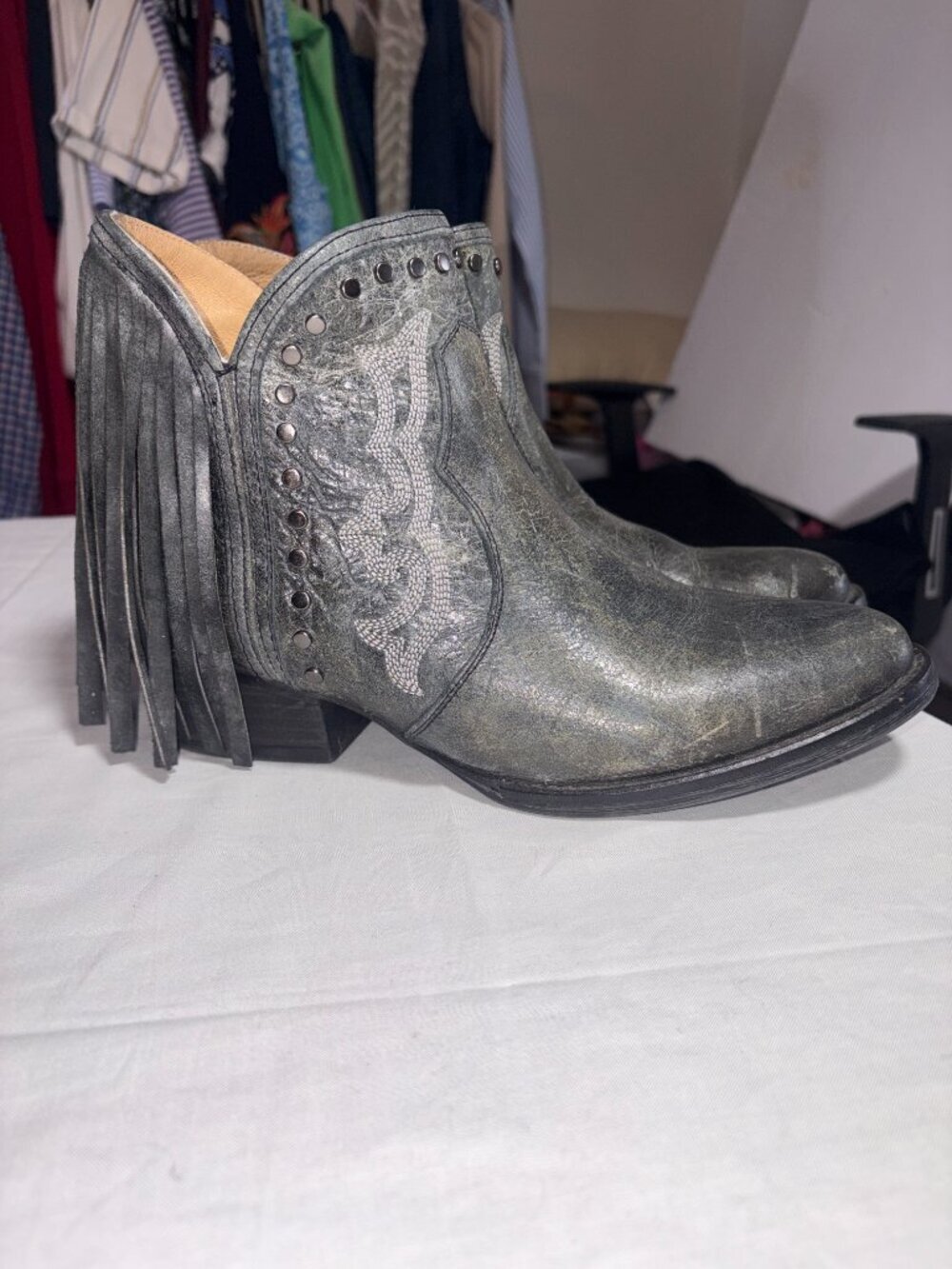 Sterling River Distressed Leather Fringe Studded Western Ankle Boots Womens 11